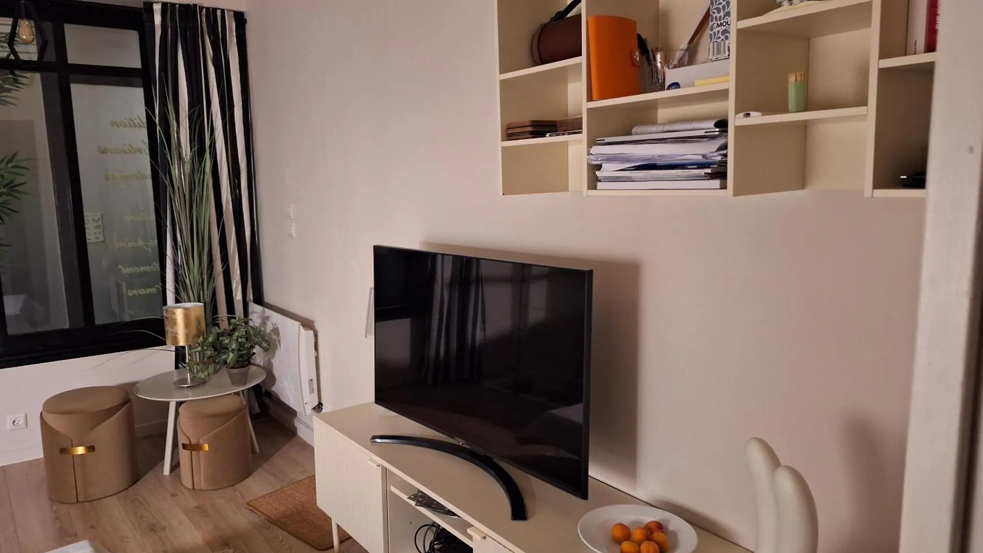 Lutece Apartment Paris